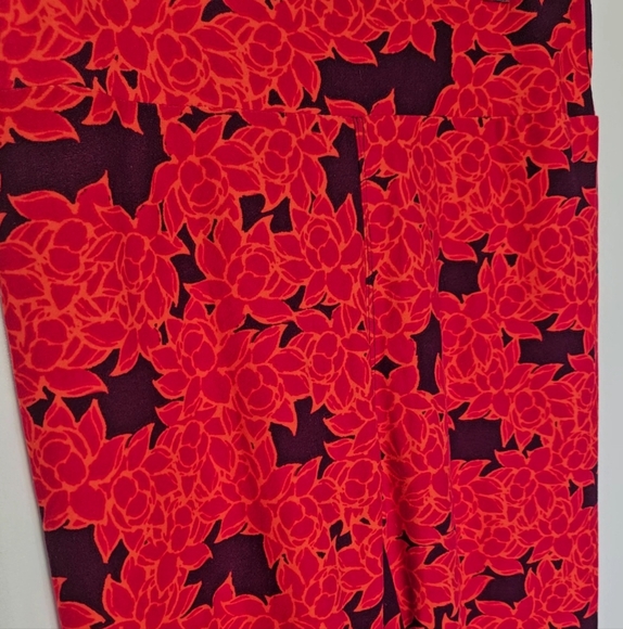 ❤️3/$12 Lularoe Colorful Bird and Floral Patterned Legging Set Of 2 - Picture 3 of 8